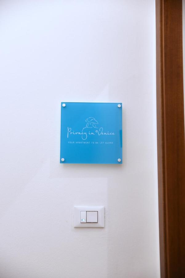 Privacy In - Your To Be Let Alone Apartment Venedig